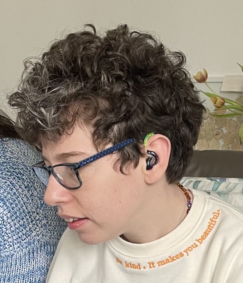 Beth Moulam wearing digital hearing aids